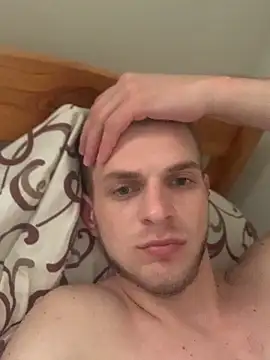 macho1347 online show from December 4, 9:51 am