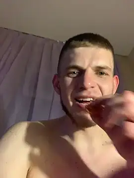 macho1347 online show from December 13, 7:53 pm