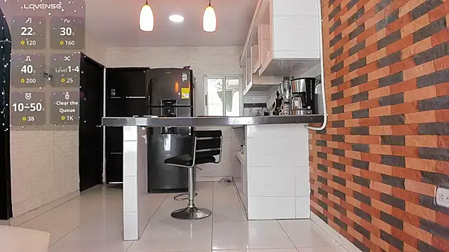 violetta pretty online show from October 14, 7:03 pm