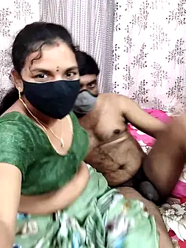 Snapshot of Lalitha-1995 chatting on October 24, 6:32 am Lalitha-1995 online show from October 24, 6:32 am