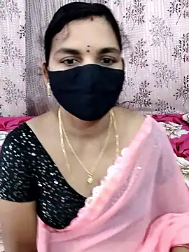 Snapshot of Lalitha-1995 chatting on October 26, 7:03 am Lalitha-1995 online show from October 26, 7:03 am