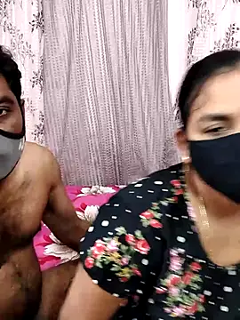 Snapshot of Lalitha-1995 chatting on November 3, 6:14 am Lalitha-1995 online show from November 3, 6:14 am