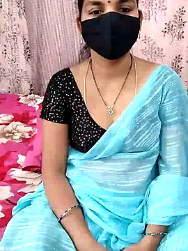 Snapshot of Lalitha-1995 chatting on November 25, 6:24 am Lalitha-1995 online show from November 25, 6:24 am