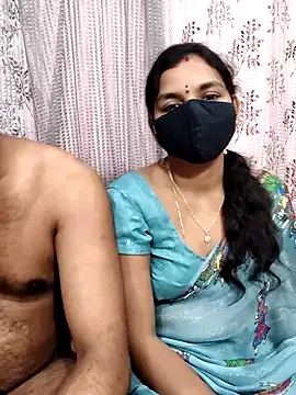 Snapshot of Lalitha-1995 chatting on November 29, 5:38 pm Lalitha-1995 online show from November 29, 5:38 pm