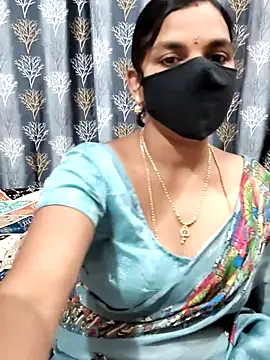 Snapshot of Lalitha-1995 chatting on June 29, 4:29 pm Lalitha-1995 online show from June 29, 4:29 pm
