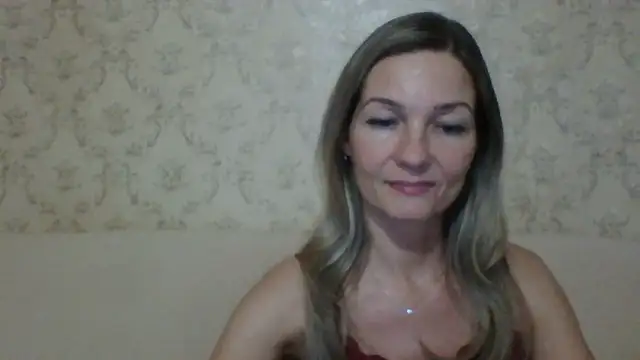 Snapshot of sweetriki chatting on November 25, 5:02 pm sweetriki online show from November 25, 5:02 pm