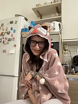 severingratty online show from February 23, 10:12 am