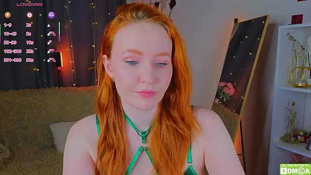 JoyceJones online show from February 9, 8:24 pm