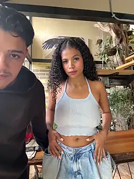 Rose-andres online show from November 29, 8:45 pm