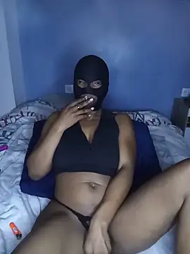 sweetybae75 online show from June 6, 8:41 am