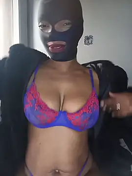 sweetybae75 online show from June 12, 7:40 am