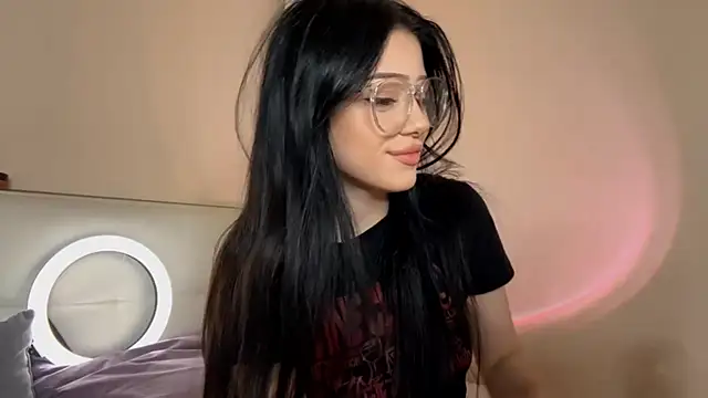 KateHardcastle online show from October 21, 3:35 pm