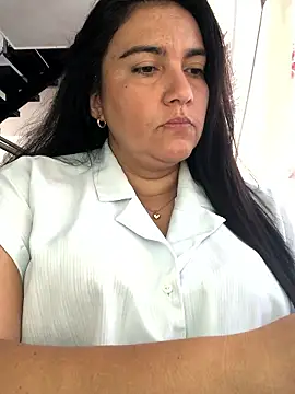 sweetdulcexxx online show from January 15, 4:33 pm