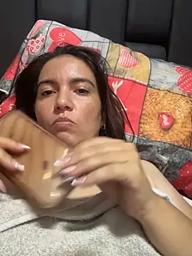 sweetdulcexxx online show from March 18, 11:30 pm