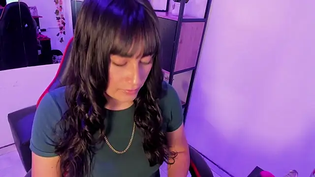 Snapshot of Dhaniela_Naugthy chatting on October 8, 4:15 pm Dhaniela Naugthy online show from October 8, 4:15 pm