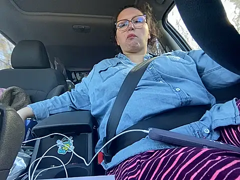 GirlSquirt online show from November 19, 5:46 pm