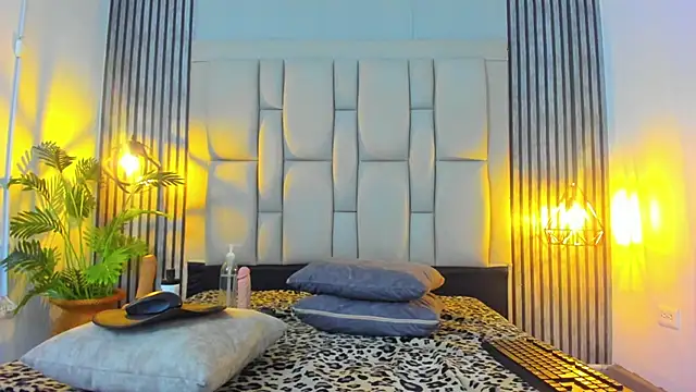 Snapshot of bryonycutee chatting on November 22, 11:31 am bryonycutee online show from November 22, 11:31 am