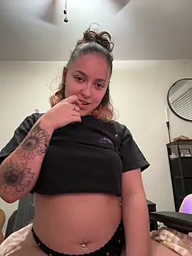 babykalirose online show from April 9, 3:06 am