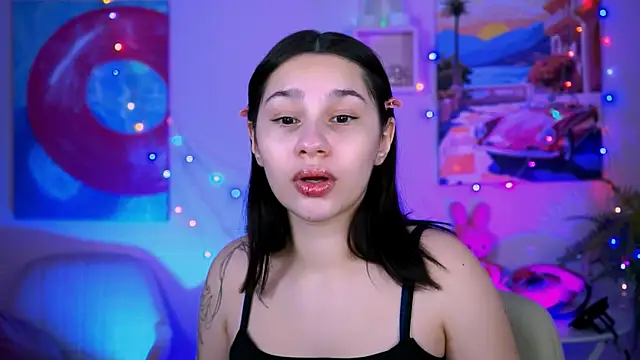 Snapshot of KimClarks_ chatting on November 22, 8:24 am KimClarks online show from November 22, 8:24 am