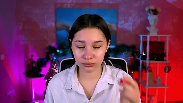 Snapshot of KimClarks_ chatting on January 13, 8:41 am KimClarks online show from January 13, 8:41 am