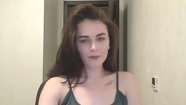 Snapshot of Silviaa_a chatting on April 7, 8:09 pm Silviaa a online show from April 7, 8:09 pm