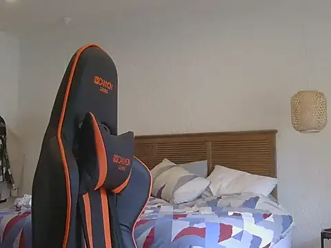 TroyDieselXXX online show from November 3, 6:36 am