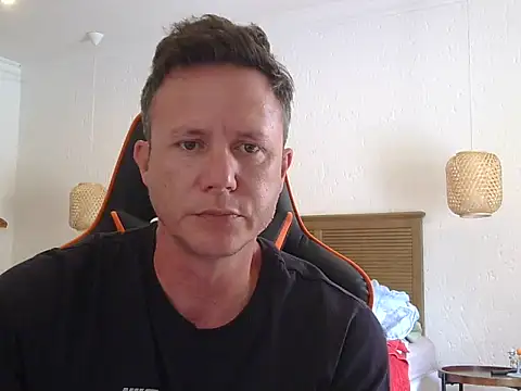 TroyDieselXXX online show from December 1, 6:51 am