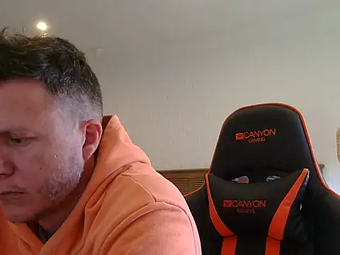 TroyDieselXXX online show from March 26, 6:19 am