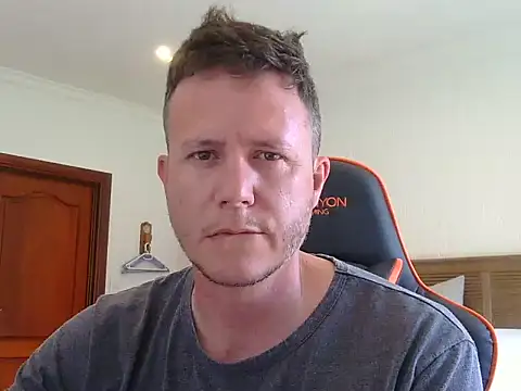 TroyDieselXXX online show from March 28, 7:08 am