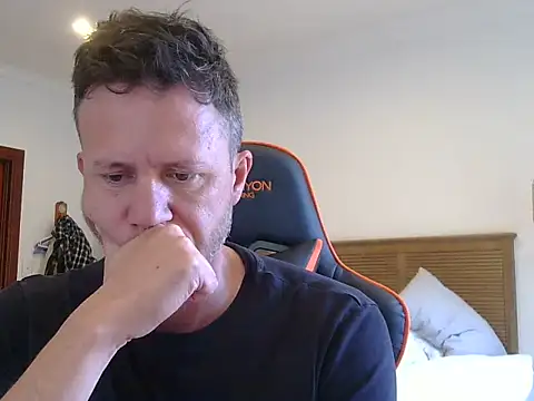 TroyDieselXXX online show from April 2, 5:49 am