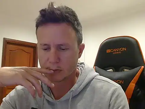 TroyDieselXXX online show from April 13, 5:40 pm