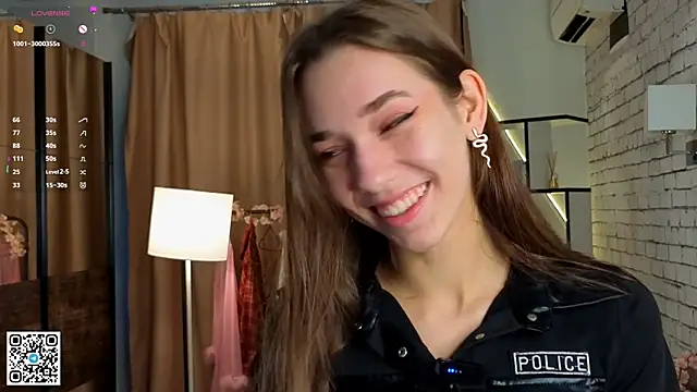 Snapshot of PetraHambelton chatting on September 26, 4:16 am PetraHambelton online show from September 26, 4:16 am