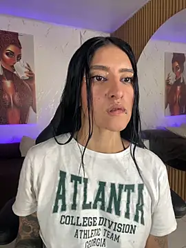 Snapshot of Scaarlettfox chatting on November 4, 7:35 pm Scaarlettfox online show from November 4, 7:35 pm