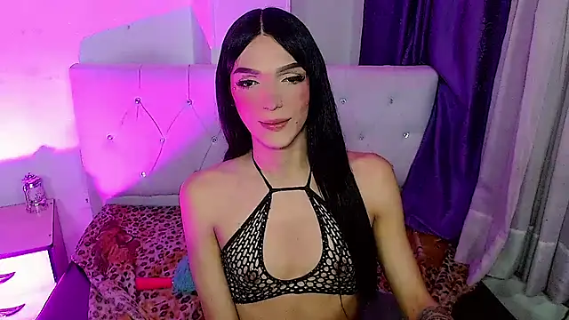 x isabella x online show from March 30, 9:43 am