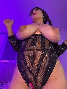 lucialauper  online show from March 26, 1:11 am