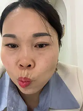 xlj4523 online show from October 31, 7:42 am