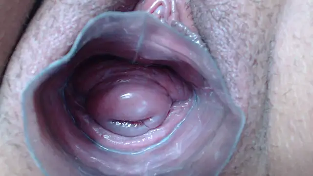 Snapshot of Princess_pussy01 chatting on November 5, 8:42 pm Princess pussy01 online show from November 5, 8:42 pm