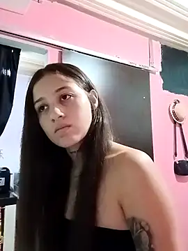 Snapshot of Arii_collins1 chatting on October 17, 6:54 pm Arii collins1 online show from October 17, 6:54 pm