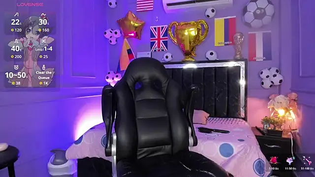 SwettRenata  online show from July 4, 12:55 pm