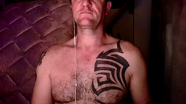 Yournaughty online show from November 25, 6:13 am