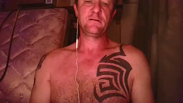 Yournaughty online show from May 18, 5:02 am