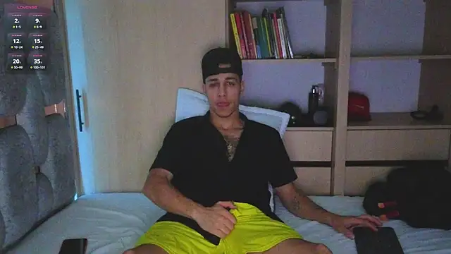 orionblaze69  online show from December 18, 9:15 am