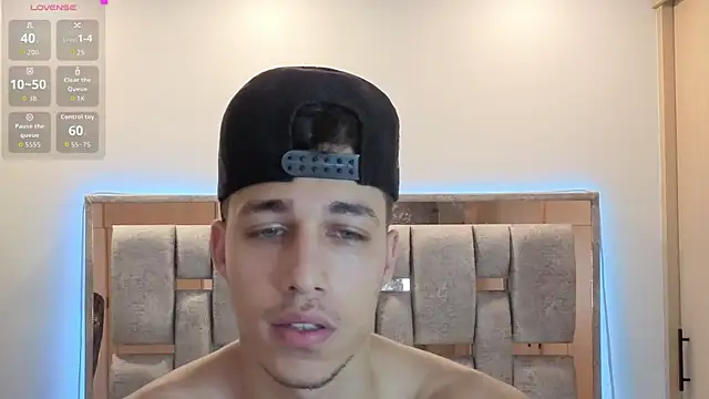 orionblaze69  online show from March 28, 9:53 am