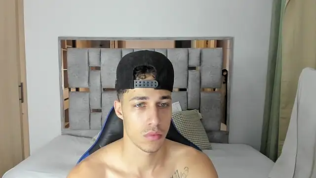 Snapshot of orionblaze69_ chatting on May 10, 3:12 am orionblaze69 online show from May 10, 3:12 am