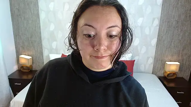 Snapshot of elamurray chatting on November 13, 11:20 am elamurray online show from November 13, 11:20 am