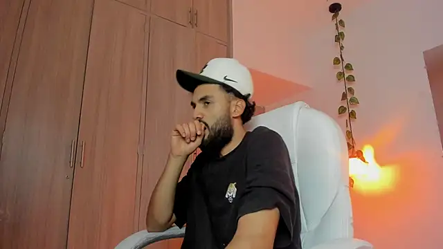 Ryan Jackson  online show from September 9, 11:26 pm