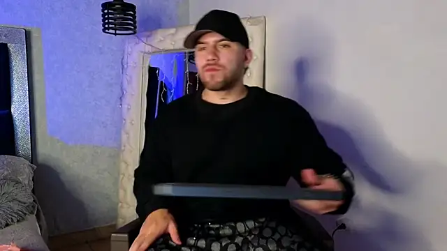 Ades Lowe online show from October 6, 11:51 am