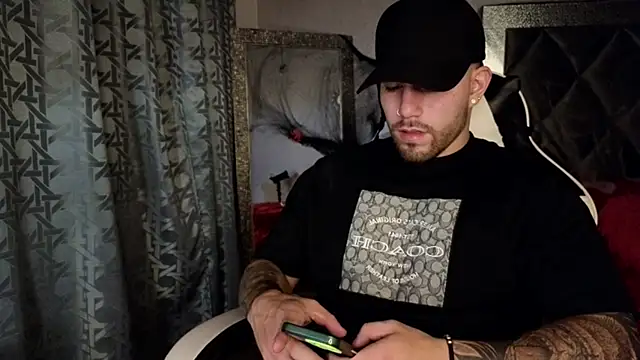 Ades Lowe online show from October 12, 3:49 am