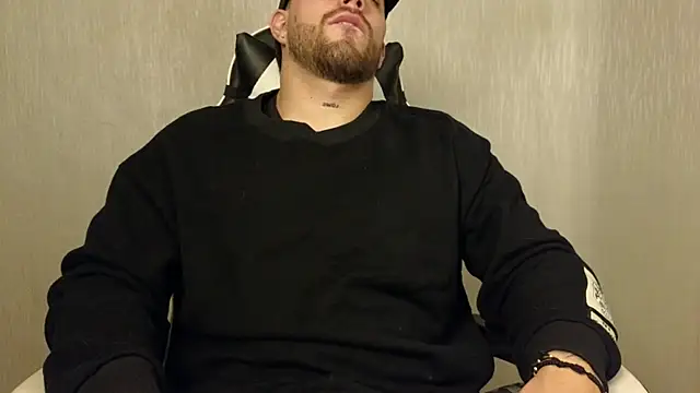 Ades Lowe online show from October 19, 11:22 am