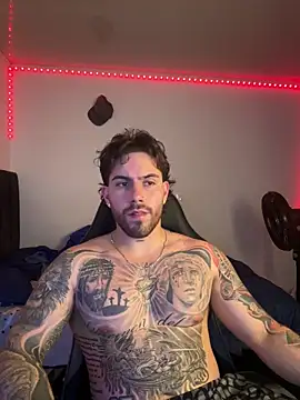 Snapshot of Ades_Lowe chatting on February 3, 6:00 am Ades Lowe online show from February 3, 6:00 am